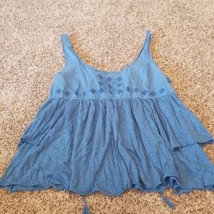 Blue ruffled tanktop